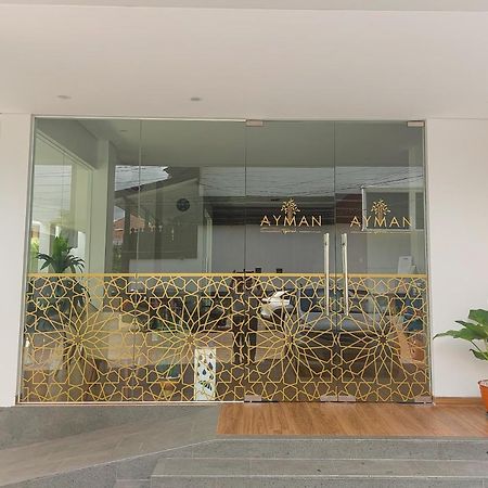 Ayman Syariah Hotel Surabaya Exterior foto