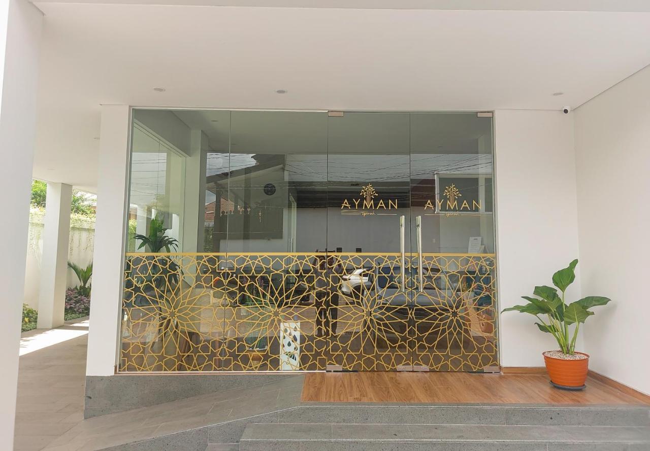 Ayman Syariah Hotel Surabaya Exterior foto